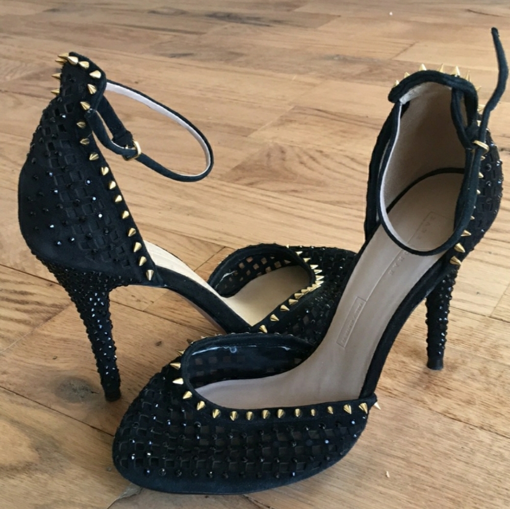 Zara black heels 40 us 10